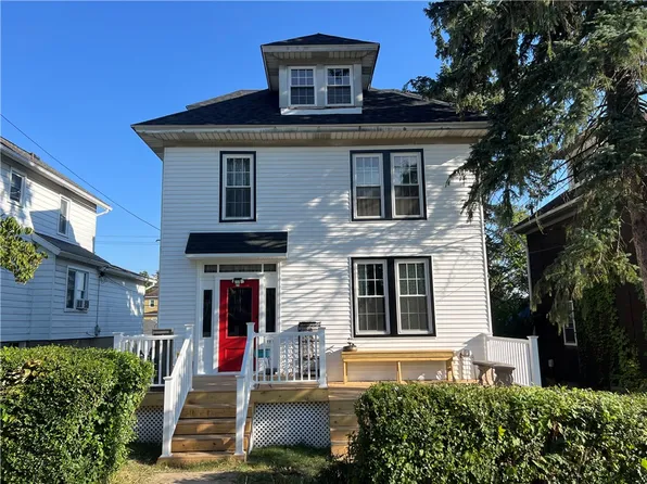 722 Ellsworth Ave, Jeannette, PA 15644