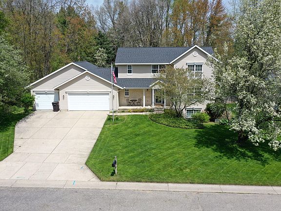 3rd image of 1985 Glenvale Dr SW
