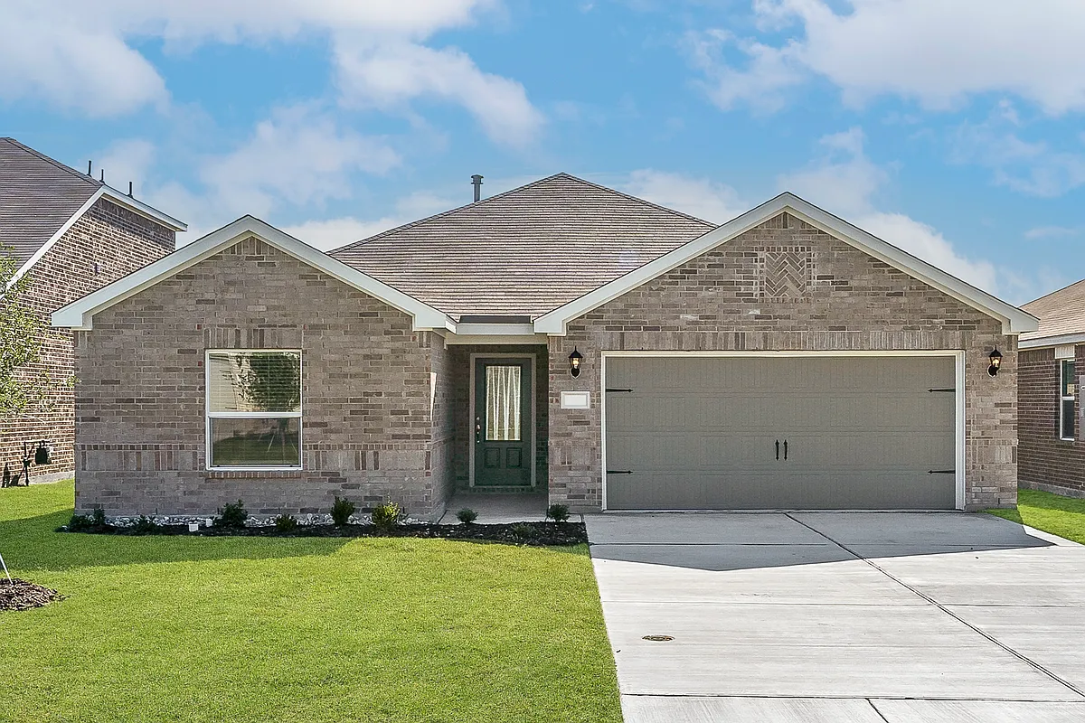 The Sabine is a beautiful one-story floor plan with a brick exterior. - Cresson Estates