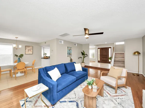 3211 The Highlands Dr, Sugar Land, TX 77478