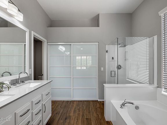 4th image of 4226 E Molly Ln