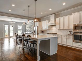 1815 Falling Sky Ct, Atlanta, GA 30319
