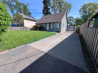 645 Columbia Ave, Gladstone, OR 97027