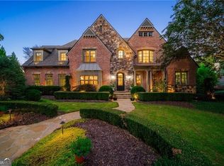 135 Manor Lake Ct, Milton, GA 30004