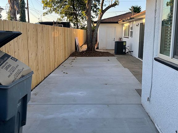 4th image of 110 W Morris Ave