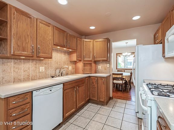 2nd image of 1251 Folkstone Ct