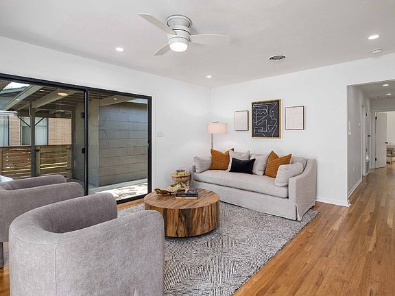 2nd image of 1811 Forest Hill Dr