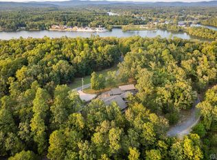 614 Woodview Ln, Royal, AR 71968