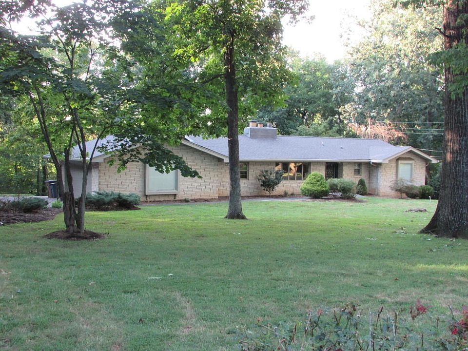 1st image of 5239 Mountaincrest Dr
