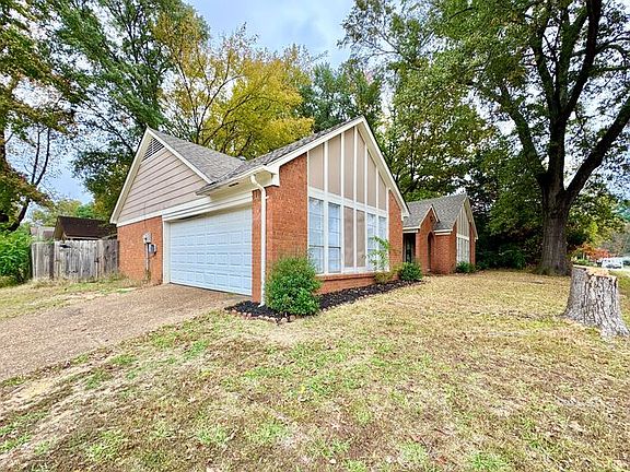 4th image of 5334 Craigmont Dr