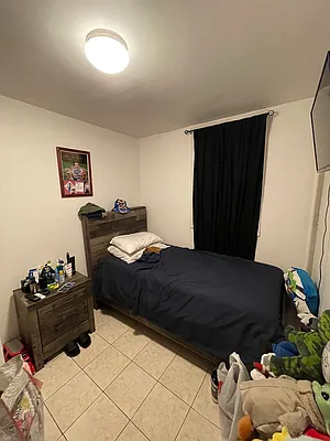 Rented by Realty One Group Dynasty | media 9