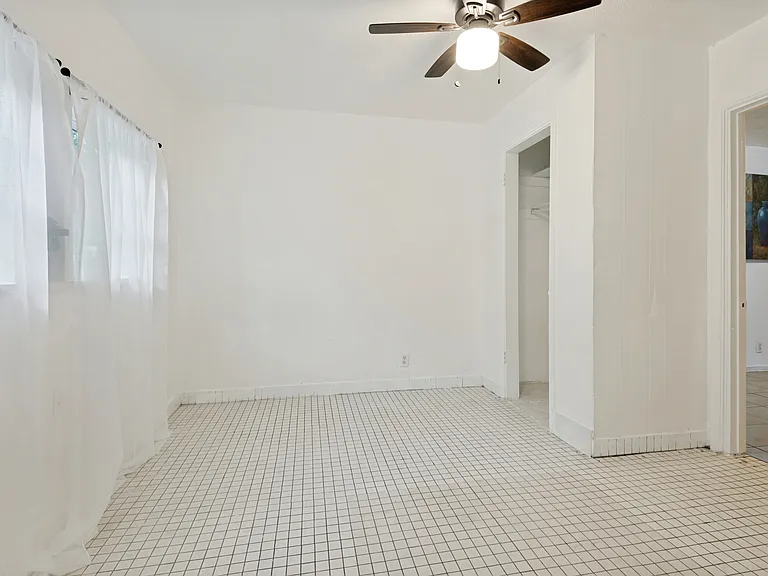 403 N Britain Rd #403B — Photo 6