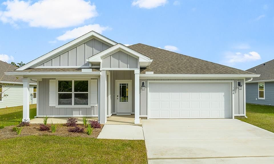 1st image of 104 Cades Ct