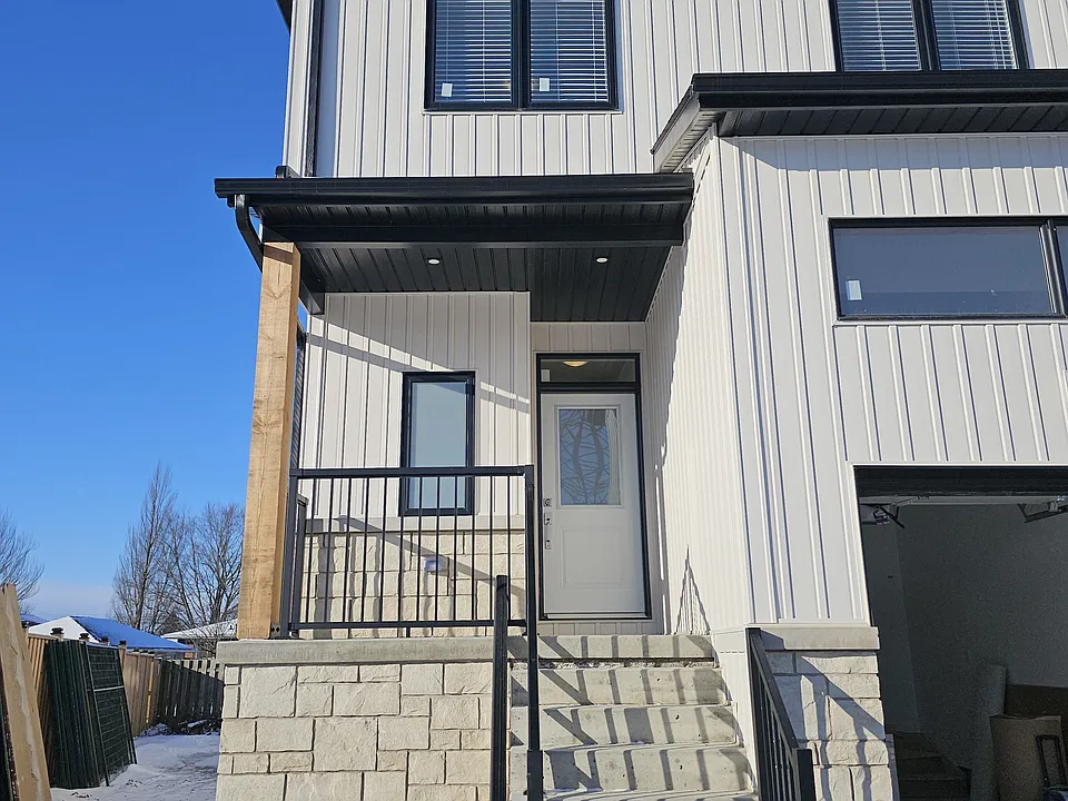 28 Cartier Ct