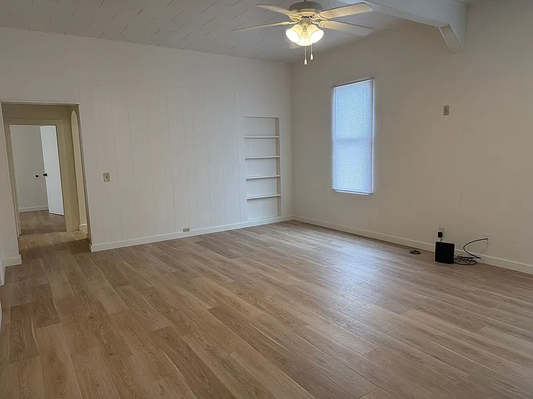 1489 G St — Photo 2