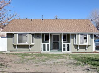 924 Sequoia Dr, Big Bear City, CA 92314