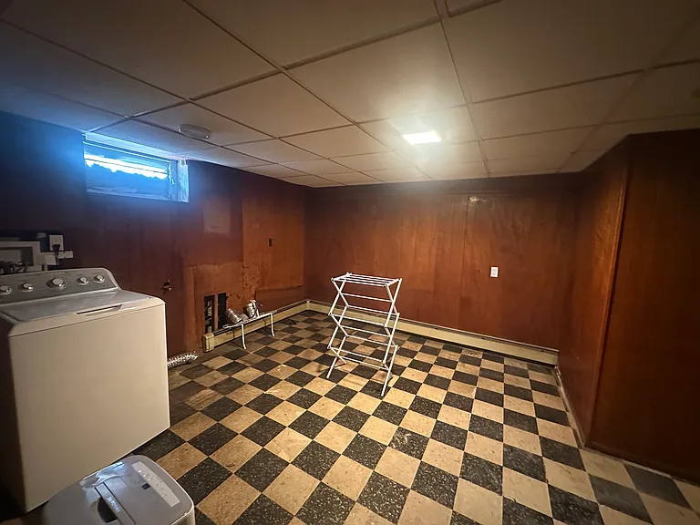 12 Smith St #1 — Photo 6