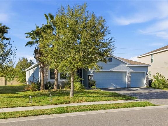 2nd image of 6702 Devesta Loop