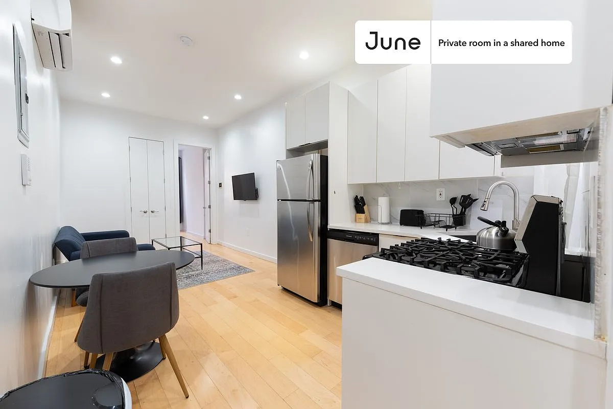Twin bedroom in 4 bed/2 bath home in Bedford-Stuyvesant #963 C — Photo 2
