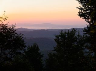 Toxaway Dr, Lake Toxaway, NC 28747