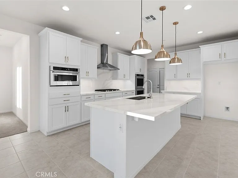 17727 Santa Lucia Ct — Photo 4