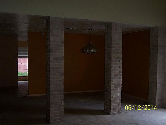 4th image of 1835 Fall Meadow Dr