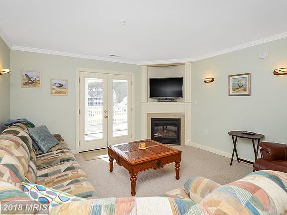 3rd image of 9727 Village Ln #9714F