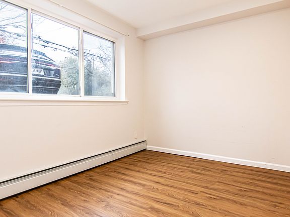 2nd image of 1871 Shore Pkwy Floor 1