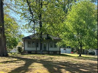 448 Marina Ln, Newport News, VA 23602