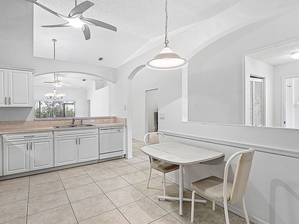 1st image of 9331 Bridgeport Drive