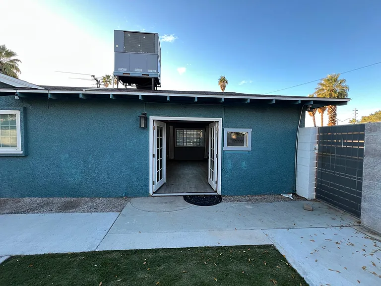 215 Rancho Vista Dr — Photo 7