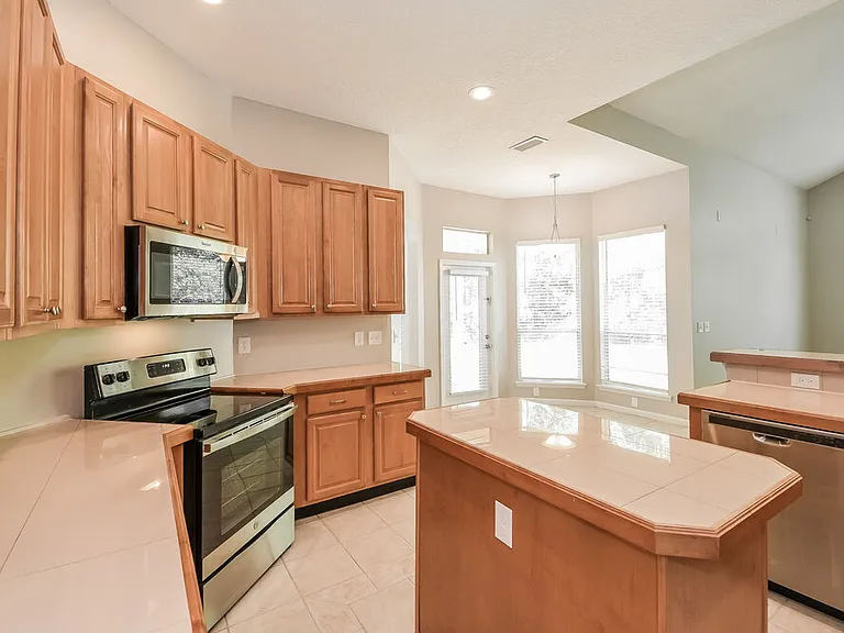 7915 Timberlin Park Blvd — Photo 7