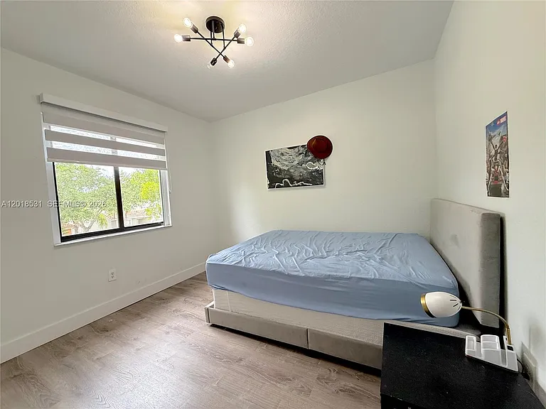 1575 SE 20th Rd #1 — Photo 12