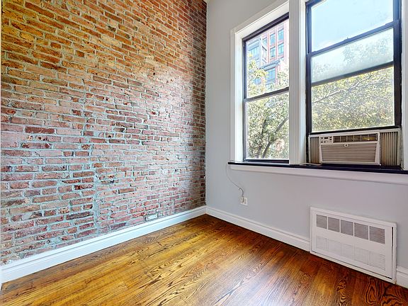5th image of 234 W 14th St APT 3C
