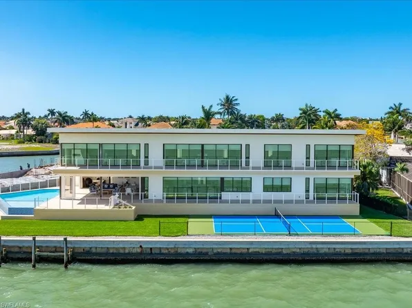 1798 Wavecrest CT, MARCO ISLAND, FL 34145