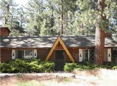1st image of 625 Barrett Way