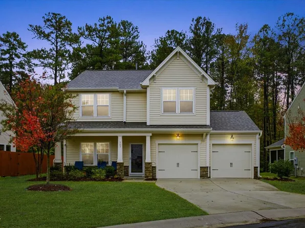 303 Fortress Dr, Morrisville, NC 27560