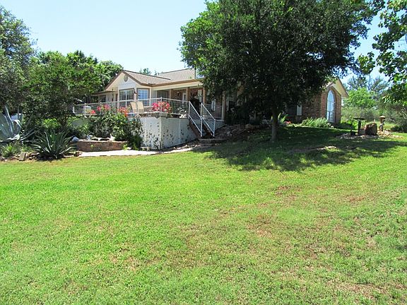 2nd image of 128 Trinidad St