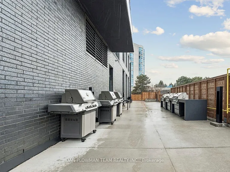 1608 Charles St #352 — Photo 14