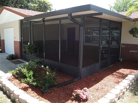 4th image of 8607 Oriole Ln