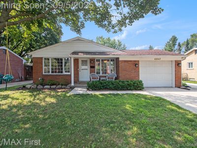 41047 Greenbrook Ln, Plymouth, MI, 48170