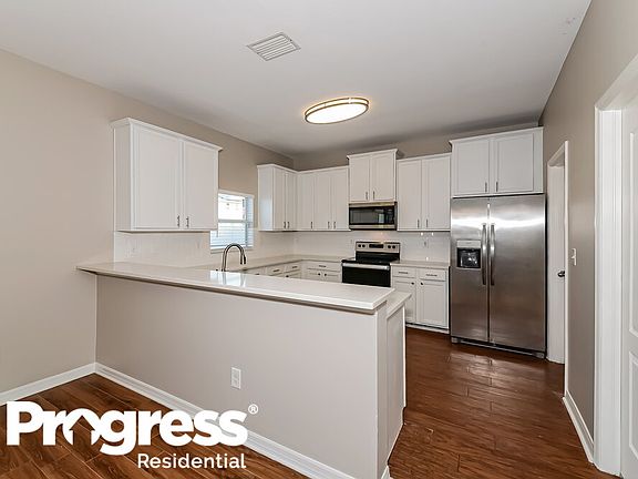 5th image of 608 19th St NW
