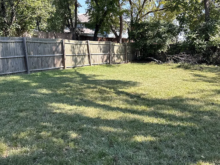 414 N Jackson Ave #A — Photo 28