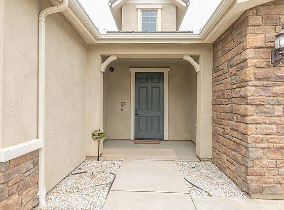 2nd image of 37683 Golden Eagle Ave