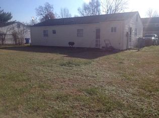 2932 Candlewood Cir, Chesapeake, VA 23324