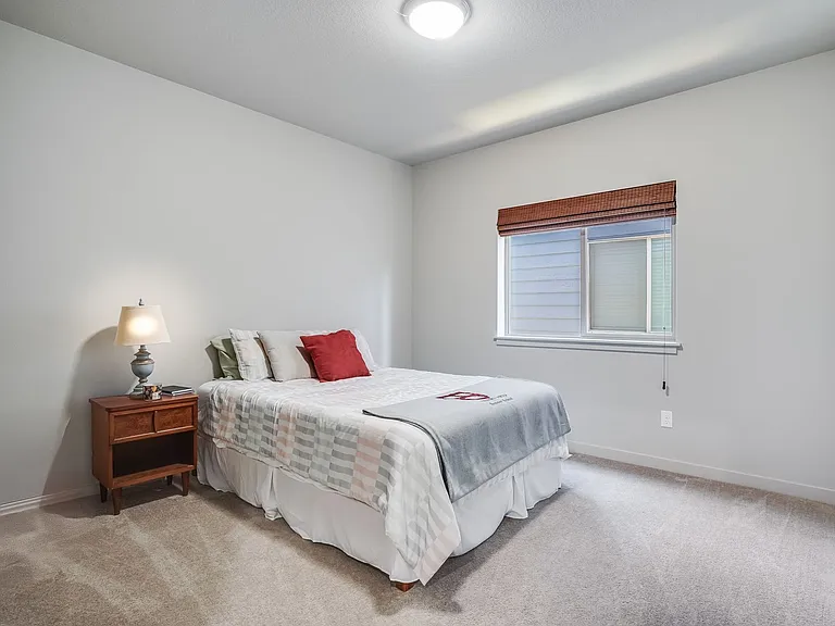 14410 SW Aiken Ln — Photo 12