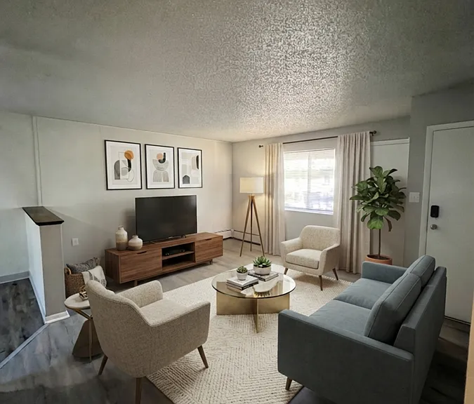 64 Newport Cir #3B — Photo 1