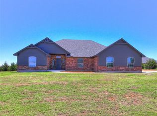2430 Gallant Fox Ter, Guthrie, OK 73044