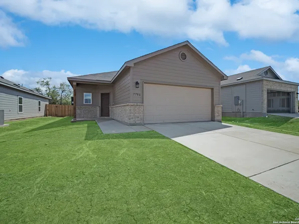 7706 Stud Dr, Elmendorf, TX 78112
