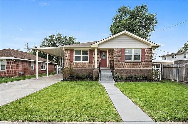 1st image of 74 E Chalmette Cir